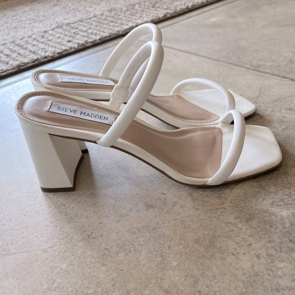 Steve Madden Lilah Heeled Sandal - Picture 1 of 3